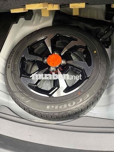 Cần bán Vios E 2023