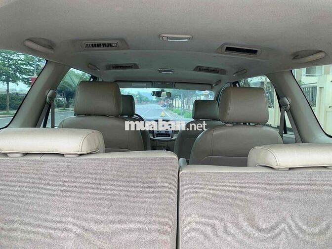 Toyota Innova 2014 2.0V - 15000 km