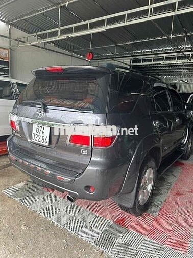 Toyota Fortuner 2009 2.5G - 200931 km