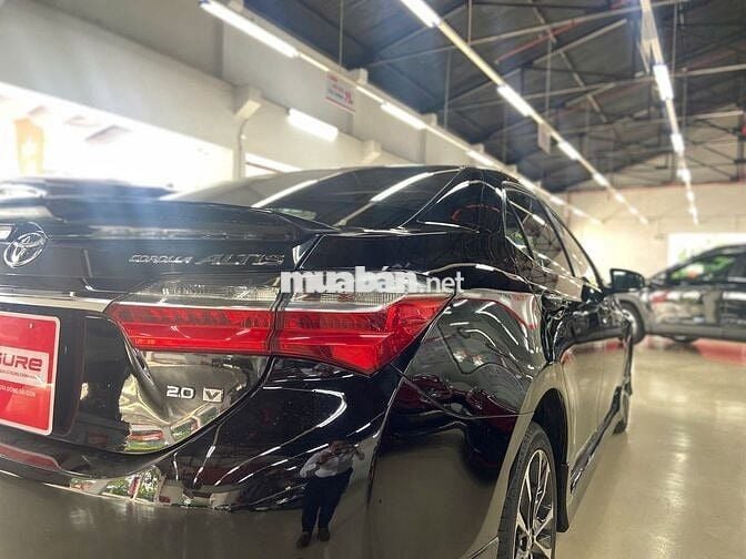Toyota Corolla Altis 2017 2.0 Sport Đen - 13.537km