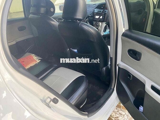Toyota Yaris 2007 1.3 AT - 120000 km