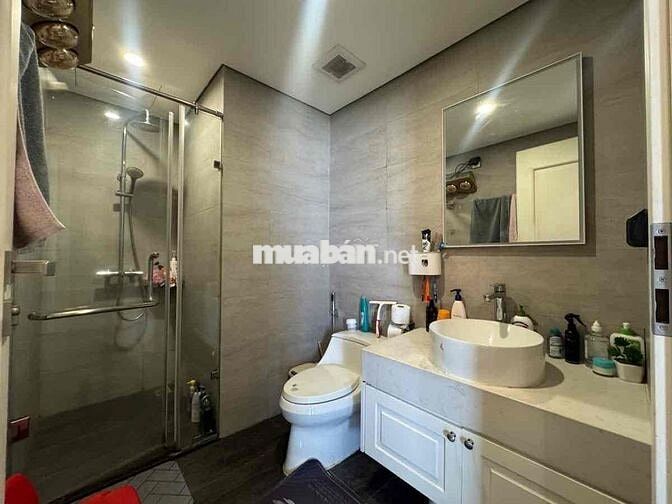 ĐẲNG CẤP THƯỢNG LƯU, HỘ KHẨU TÂY HỒ DANH GIÁ. VIEW CẦU NHẬT TÂN SÔNG H