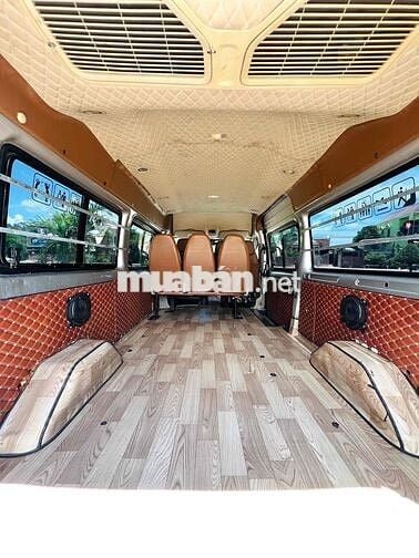 TRANSIT TẢI VAN 2015 / 6 chỗ 940kg