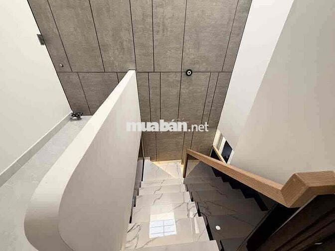 👉Nhà đẹp ở ngay 2 mặt hẻm Phan Xích Long, 45m2, 3PN