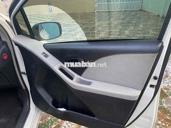 Toyota Yaris 2007 1.3 AT - 120000 km