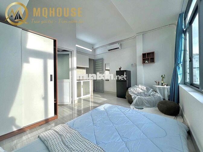 Căn Hộ cửa sổ lớn full nội thất ngay Công Viên Làng Hoa