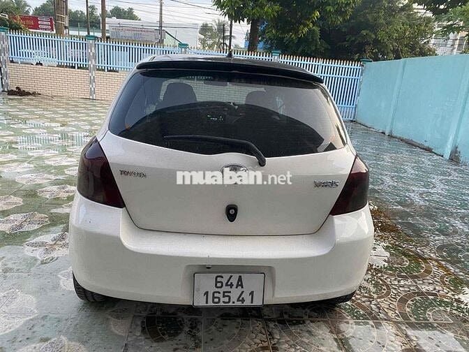 Toyota Yaris 2007 1.3 AT - 120000 km