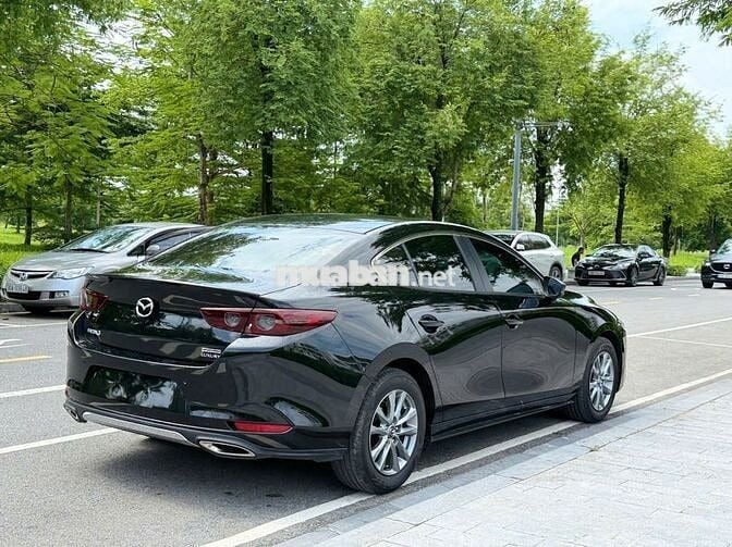Mazda 3 2025 bản luxury chạy 1500km