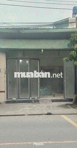 Cho thuê nhà nguyên  căn Mặt tiền gần Chợ Tân Long 132m2 - Dĩ An