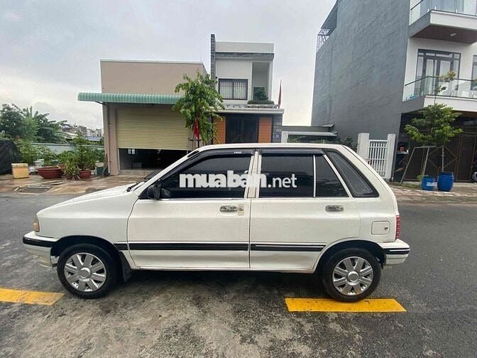 Kia CD5 2001 CD5 - 9999 km