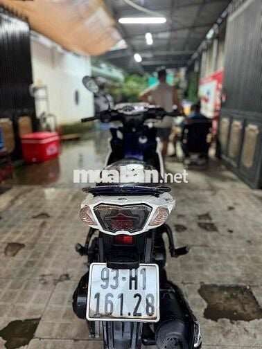 xe yamaha novo 6  doi 2015