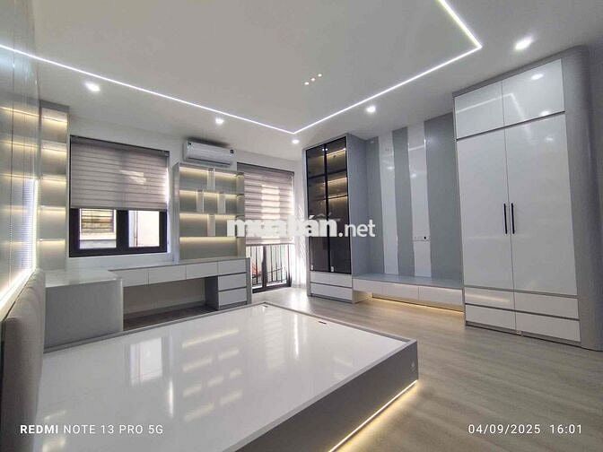 Bán Nhà Đại Từ, 39m², 6 Tầng Thang Máy, Full Nội Thất, Giá 11.8 Tỷ