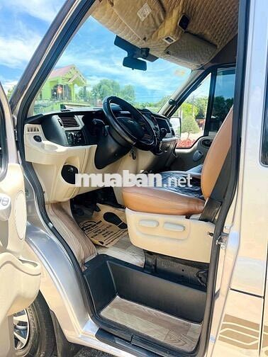 TRANSIT TẢI VAN 2015 / 6 chỗ 940kg