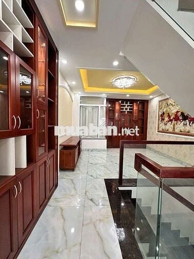 Cho thuê nhà phố liền kề, đẹp hiện đại, Đườg Dương Quảng Hàm p6 Gò vấp
