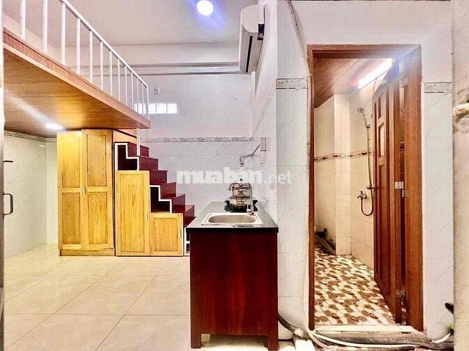 Phòng Gác Lửng Full Tiện Nghi Ngay Đầm Sen
