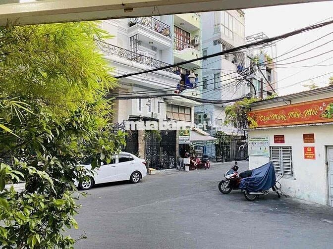 CẦN BÁN NHÀ TRUNG TÂM Q3,HẺM XE HƠI QUAY ĐẦU,KHU AN NINH…CHÍNH CHỦ