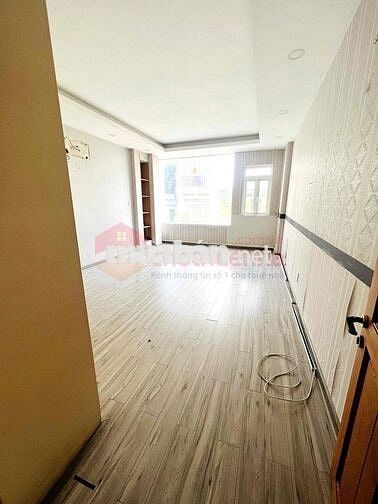Cho thuê nhà Hẻm Xe Hơi Khu Vip Quận 3 Trệt 4Lầu