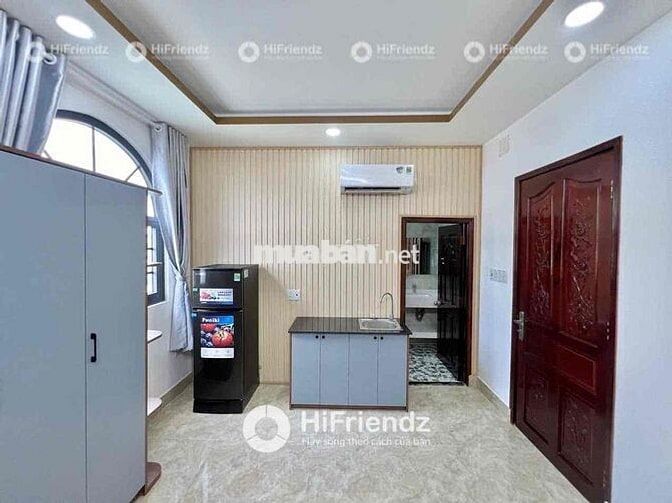 HOT CĂN HỘ DỊCH VỤ FULL NỘI THẤT CỬA SỔ TRỜI NGAY NGÃ TƯ BỐN XÃ