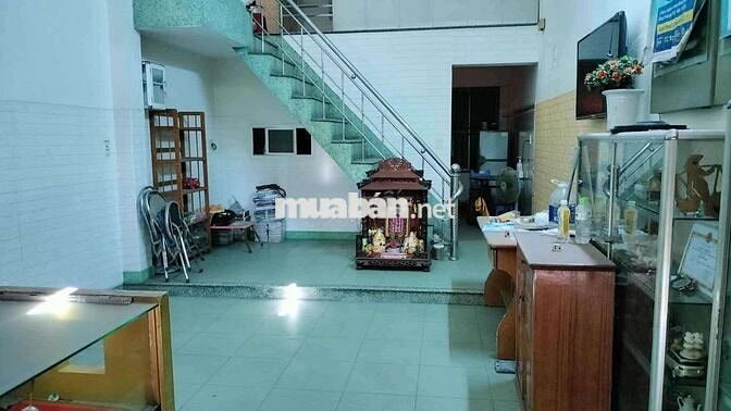👉Cho thuê nhà 3 tầng mặt tiền đường Ngô Quyền,gần chợ chiều Sơn