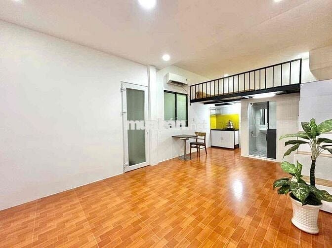 Căn Hộ Gác Lửng 40M2 Ngay NTD Phú Thọ