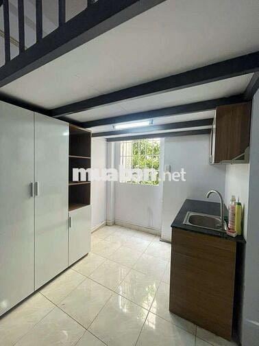 Duplex rộng sát bên IUH, phòng ngay tầng 1