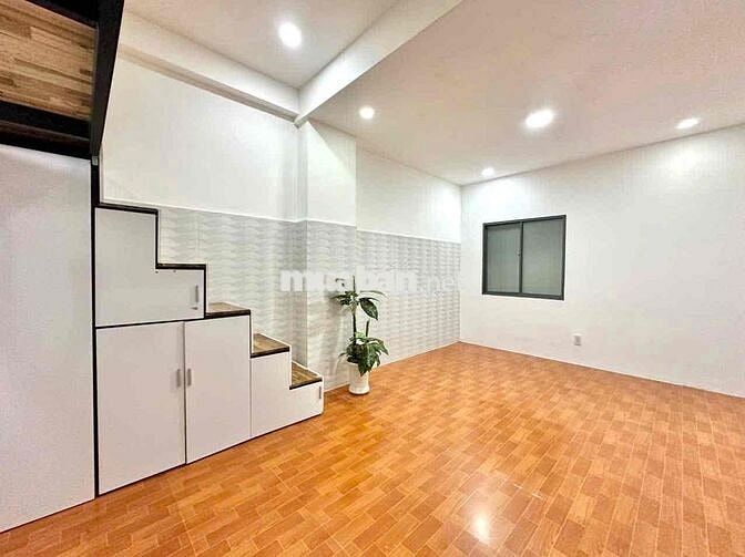 Căn Hộ Gác Lửng 40M2 Ngay NTD Phú Thọ