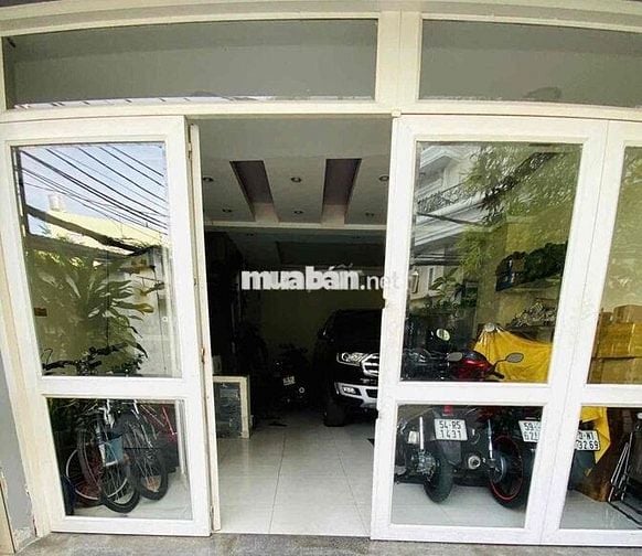 CẦN BÁN NHÀ TRUNG TÂM Q3,HẺM XE HƠI QUAY ĐẦU,KHU AN NINH…CHÍNH CHỦ