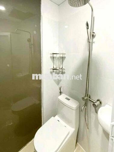 Phòng trọ ban công, full nội thất ngay đại học Văn Lang CS3