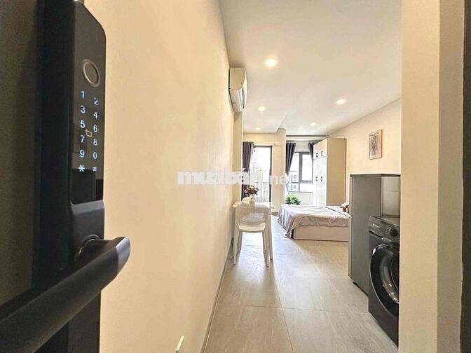 CĂN HỘ STUDIO BAN CÔNG - THIẾT KẾ ĐẸP - FULL NỘI THẤT - MÁY GIẶT RIÊNG