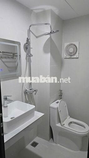 Bán nhà 6 tầng Thang Máy xây mới ngõ 766 Đê La Thành 32m2 full đồ