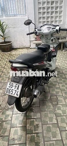 Nhà dư xe cần bán lại