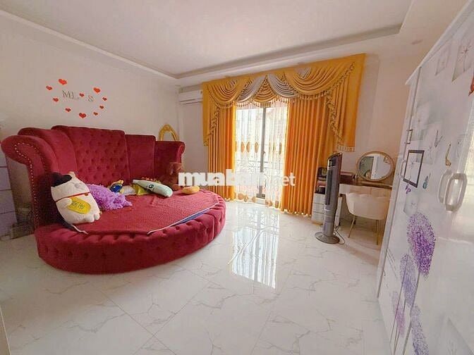 Nhà 5 Tầng Lô Góc, Ngõ Thông Ô Tô Tận Cửa, Gần Chợ - Thạch Bàn – 6.1B