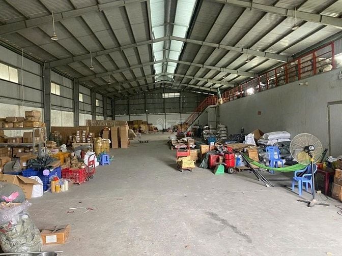 Cho thuê kho, xưởngQuốc lộ 1A, P. An Phú Đông, Q12_DT:1.000m2
