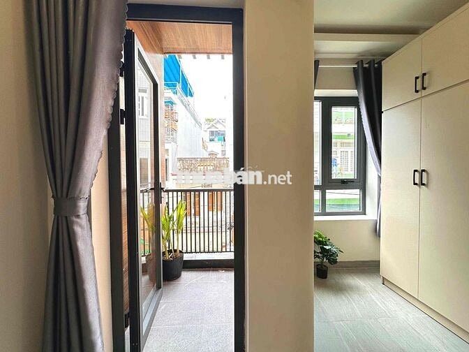 CĂN HỘ STUDIO BAN CÔNG - THIẾT KẾ ĐẸP - FULL NỘI THẤT - MÁY GIẶT RIÊNG