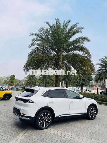VinFast VF8 - HT Vay, Bao HS Khó + Ưu Đãi Tiền Mặt