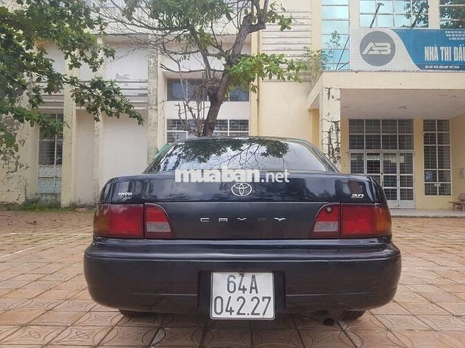 Toyota Camry 1991 - 20000 km