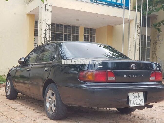 Toyota Camry 1991 - 20000 km