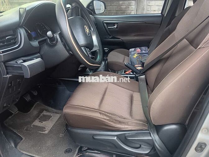 Toyota Fortuner 2017 2.4G 4x2 - 150000 km