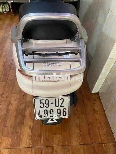 Xe nhà mua mới nhập khẩu ngay chủ đứng tên