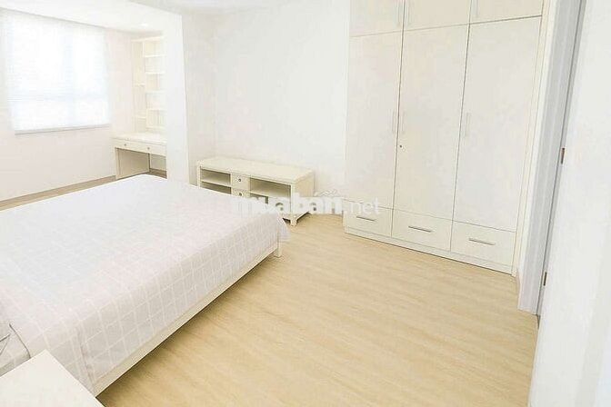 CHO THUÊ CHUNG CƯ PHÚ HOÀNG ANH - GẦN ĐẠI HỌC RMIT - 2PN 2WC GIÁ 12TR