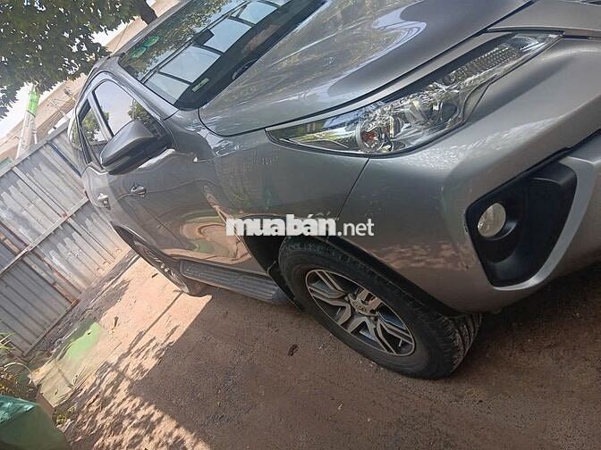 Toyota Fortuner 2017 2.4G 4x2 - 150000 km