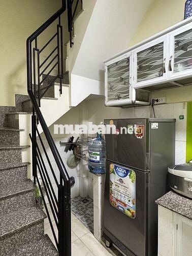 Chính chủ cho thuê nhà hẻm Hoàng Sa Q1 (cách mặt tiền 30m), 2 lầu, 2PN
