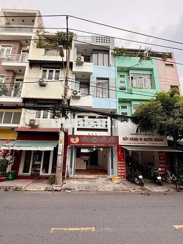 CẦN NHƯỢNG LẠI NHÀ THUÊ NGUYÊN CĂN GẦN GA T3  Do thay đổi nơi làm việc