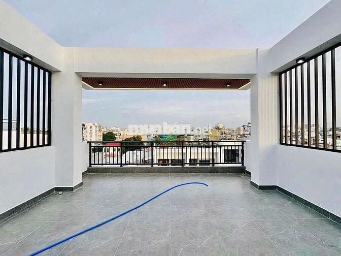 NHÀ ĐẸP GIÁ TỐT - 106D Nguyễn Minh Hoàng, P.12, Q.TB - 4.5x20m - 3 Lầu