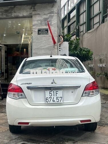 Mitsubishi Attrage 2016 1.2CVT - 132790 km