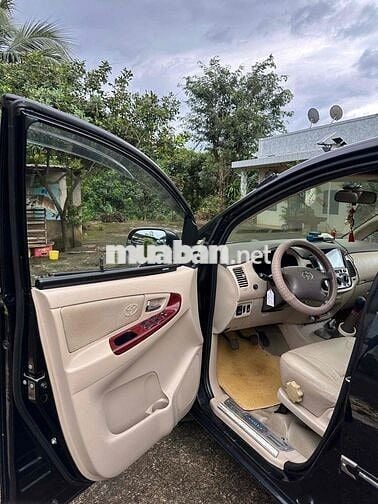 Toyota Innova 2006 G - chuẩn 108000 km..xe cọpp