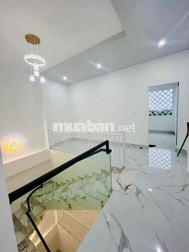 🌻CHO THUÊ NHÀ TRỆT 3 LẦU ĐẸP MỚI TRỤC CHÍNH KDC HỒNG LOAN