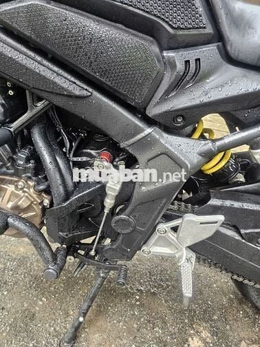 Bán cb650r 2021 bssg odo 17.000
