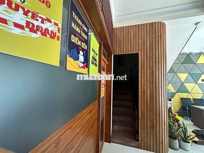 Cho thuê VP mặt tiền trung tâm Hải Châu - full nội thất chỉ vào HĐ