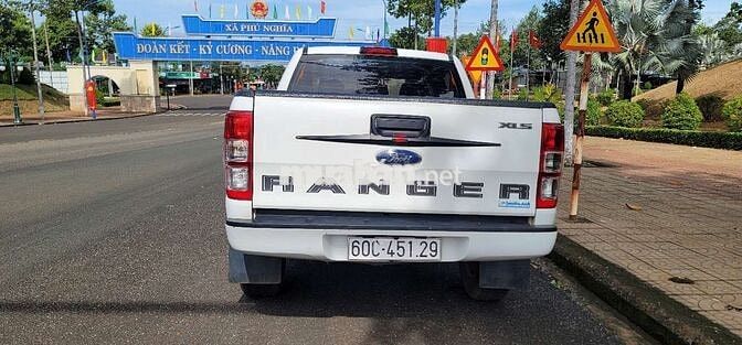 Bán xe ford ranger 2018 XLS 2.2 4x2 MT - 92000 km